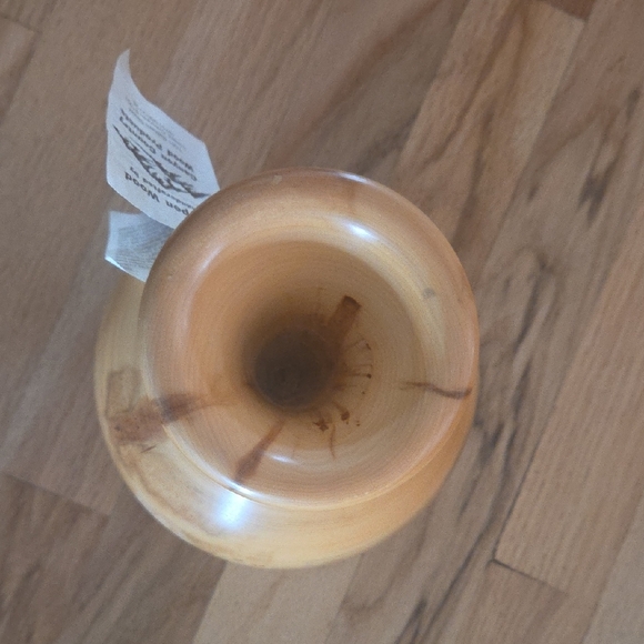 Handcrafted Vase - Aspen Wood - Picture 2 of 3